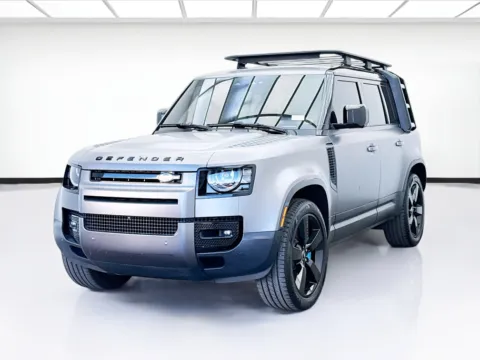 Black 2022 Land Rover Defender SE for sale in Bellflower, CA