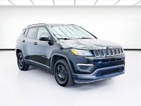 Another view of 2018 Jeep Compass Sport for sale in Bellflower, CA at STG Bellflower