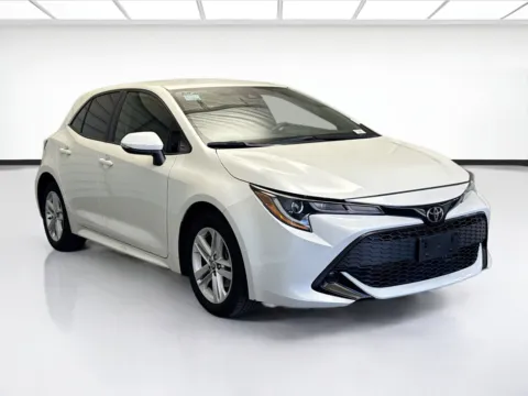 Another view of 2020 Toyota Corolla Hatchback SE for sale in Bellflower, CA at STG Bellflower