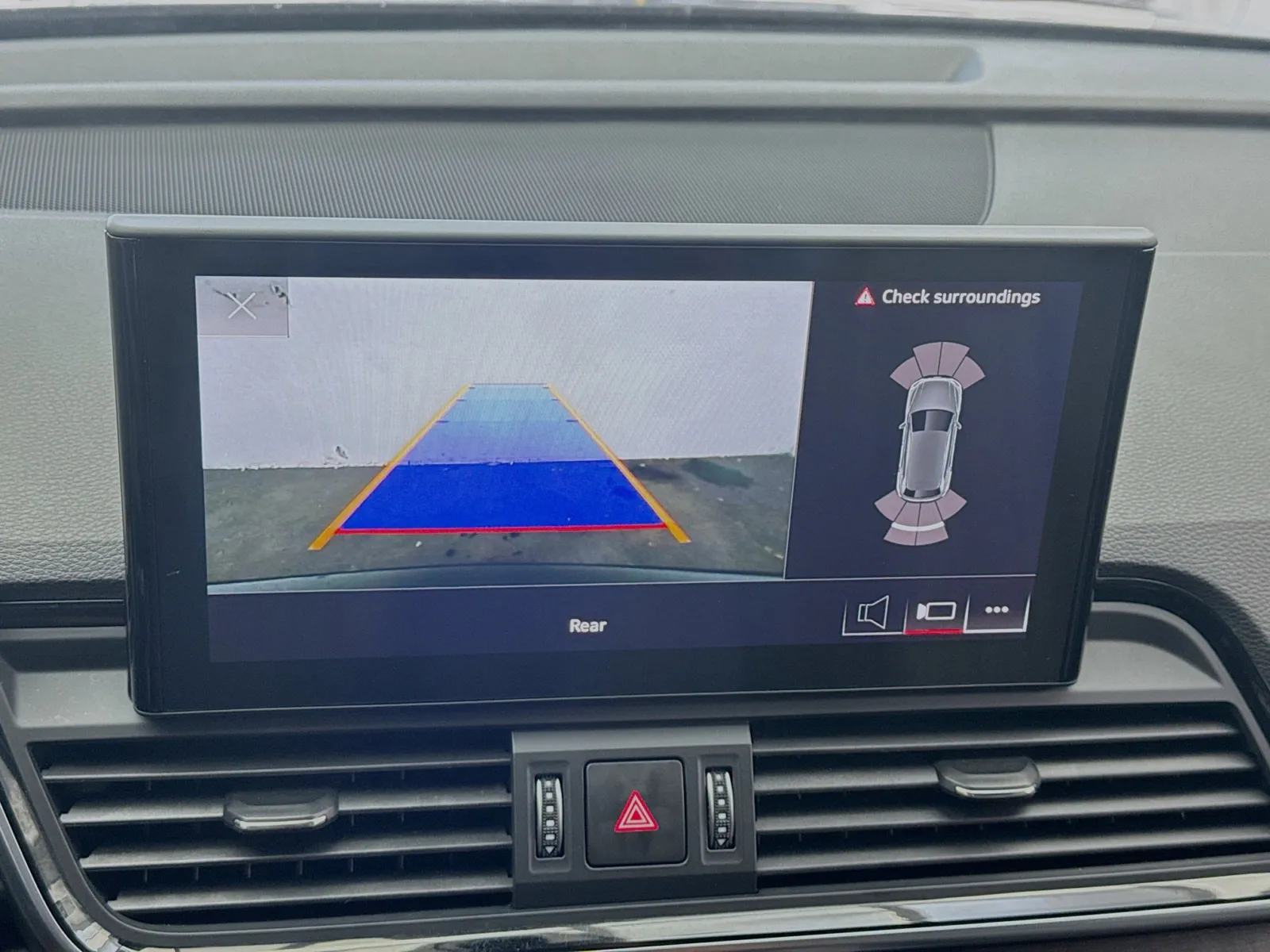 2021 Audi Q5 Premium photo 2