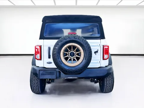 More photos of 2022 Ford Bronco Big Bend at STG Bellflower, CA