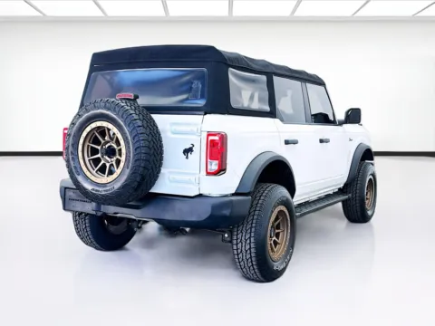 More photos of 2022 Ford Bronco Big Bend at STG Bellflower, CA