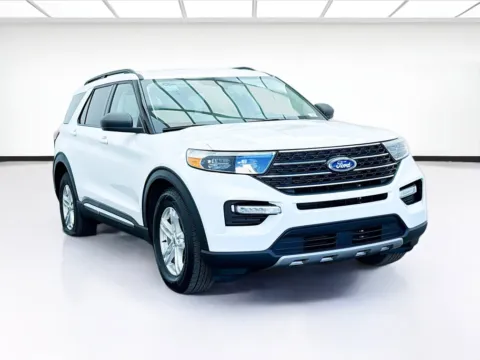 Another view of 2023 Ford Explorer XLT for sale in Bellflower, CA at STG Bellflower