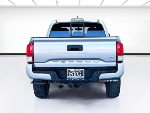 More photos of 2016 Toyota Tacoma at STG Bellflower, CA