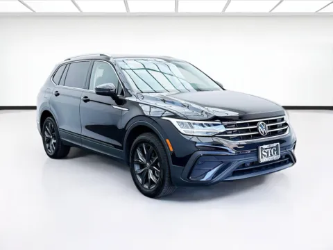 Another view of 2022 Volkswagen Tiguan 2.0T SE for sale in Bellflower, CA at STG Bellflower