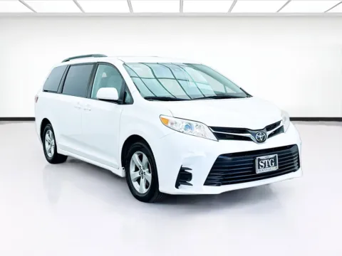 Another view of 2019 Toyota Sienna L 7 Passenger for sale in Bellflower, CA at STG Bellflower