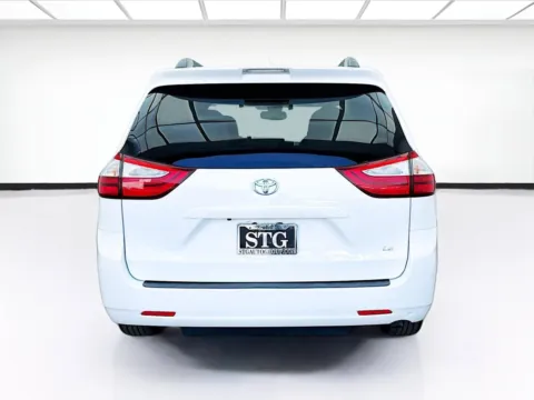 More photos of 2019 Toyota Sienna L 7 Passenger at STG Bellflower, CA