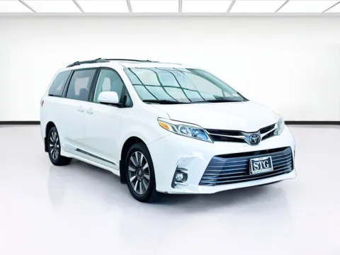 Another view of 2020 Toyota Sienna Limited for sale in Bellflower, CA at STG Bellflower