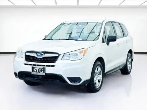 White 2015 Subaru Forester 2.5i for sale in Bellflower, CA