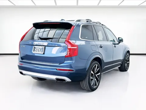 More photos of 2019 Volvo XC90 T6 Momentum at STG Bellflower, CA