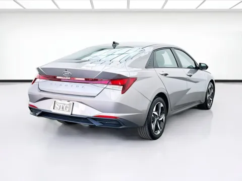 More photos of 2023 Hyundai Elantra SEL at STG Bellflower, CA