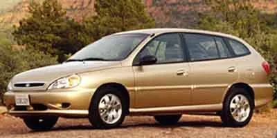 White 2002 Kia Rio Cinco for sale in Bellflower, CA