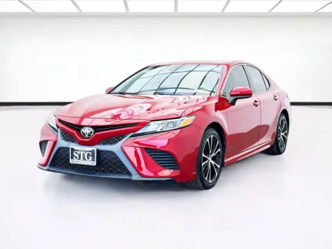 Red 2019 Toyota Camry L for sale in Bellflower, CA