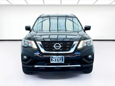 Photos of 2018 Nissan Pathfinder SL for sale in Bellflower, CA at STG Bellflower