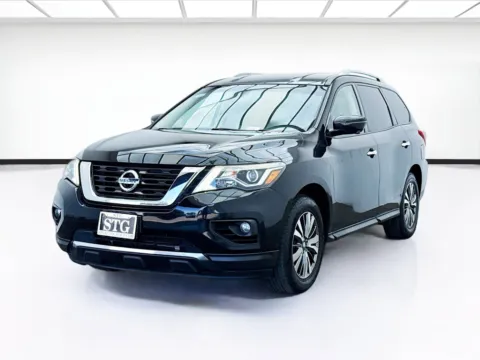 Black 2018 Nissan Pathfinder SL for sale in Bellflower, CA