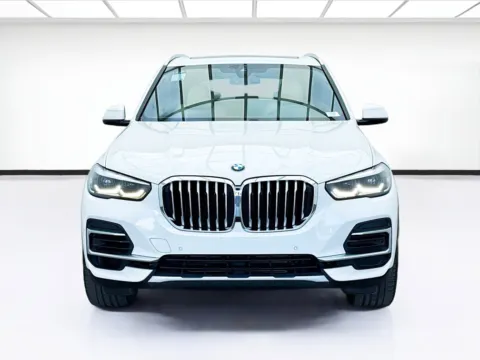 Photos of 2022 BMW X5 sDrive40i for sale in Bellflower, CA at STG Bellflower