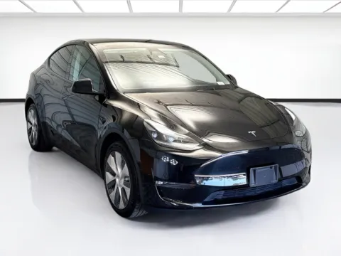 Another view of 2024 Tesla Model Y Long Range for sale in Bellflower, CA at STG Bellflower