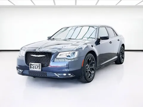 Blue 2019 Chrysler 300 S for sale in Bellflower, CA
