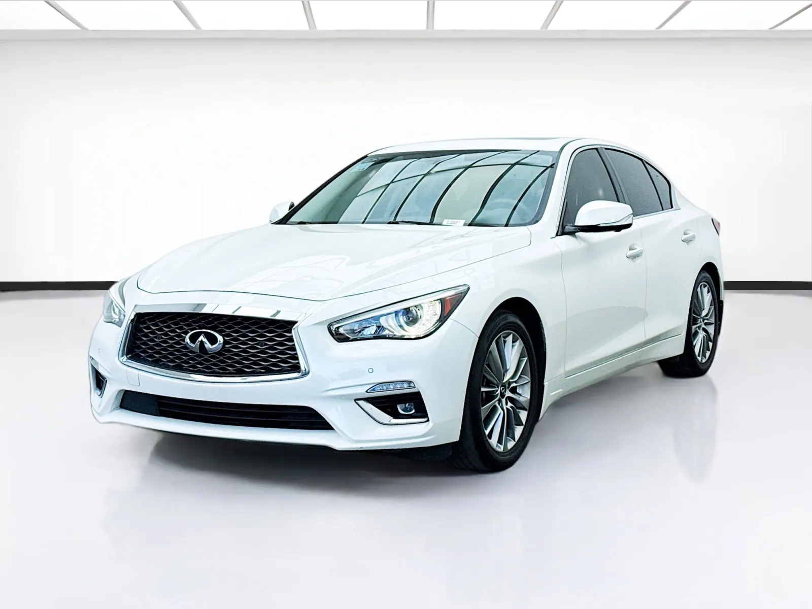 White 2022 INFINITI Q50 LUXE for sale in Bellflower, CA