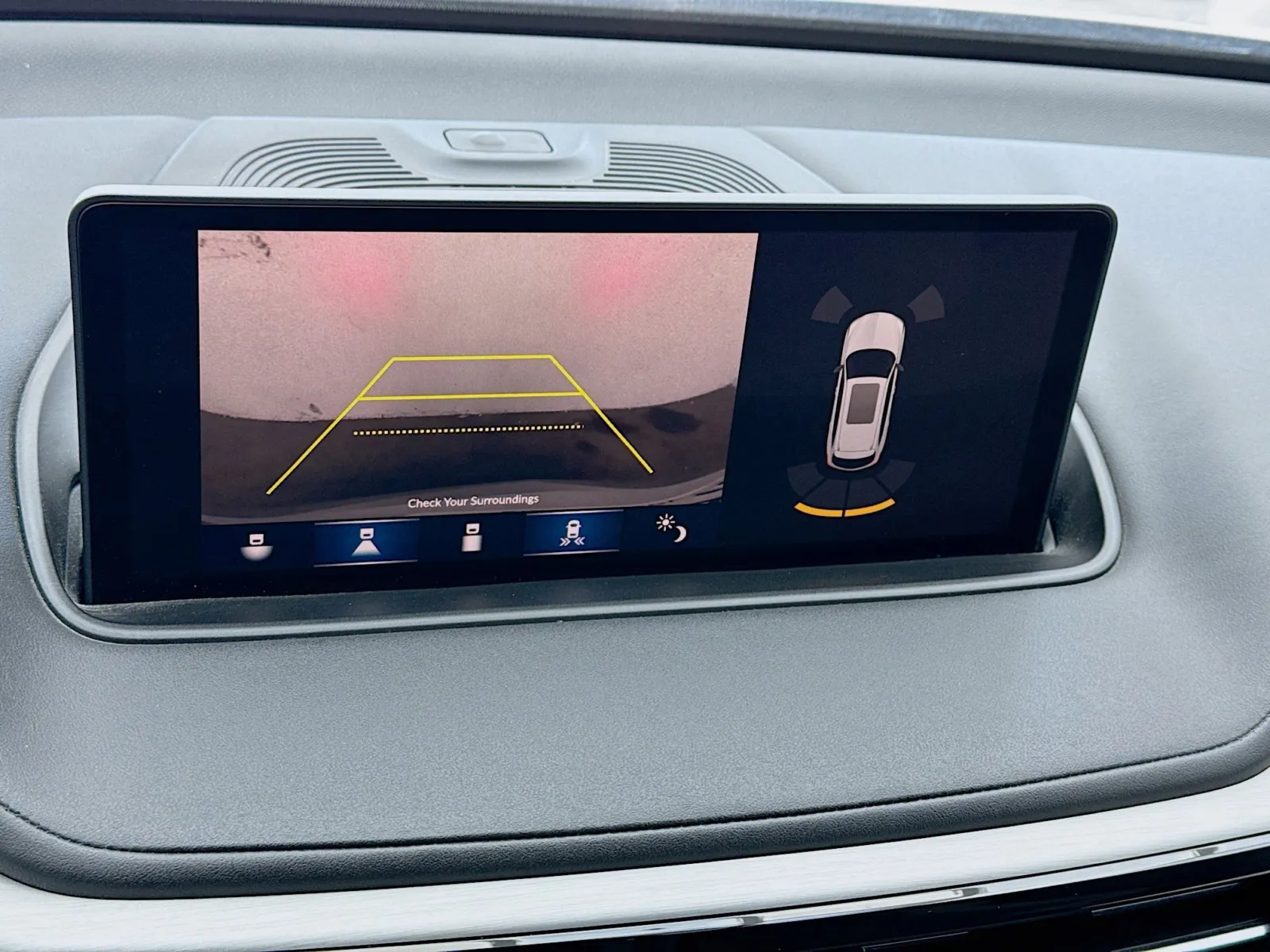 2023 Acura MDX Technology photo 3