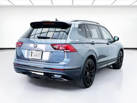 More photos of 2020 Volkswagen Tiguan 2.0T SE R-Line Black at STG Bellflower, CA