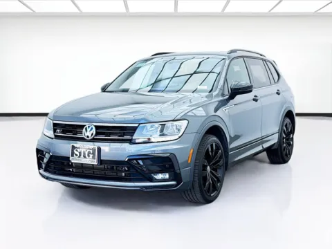 Gray 2020 Volkswagen Tiguan 2.0T SE R-Line Black for sale in Bellflower, CA
