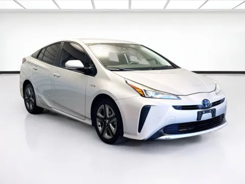 Another view of 2019 Toyota Prius XLE for sale in Bellflower, CA at STG Bellflower