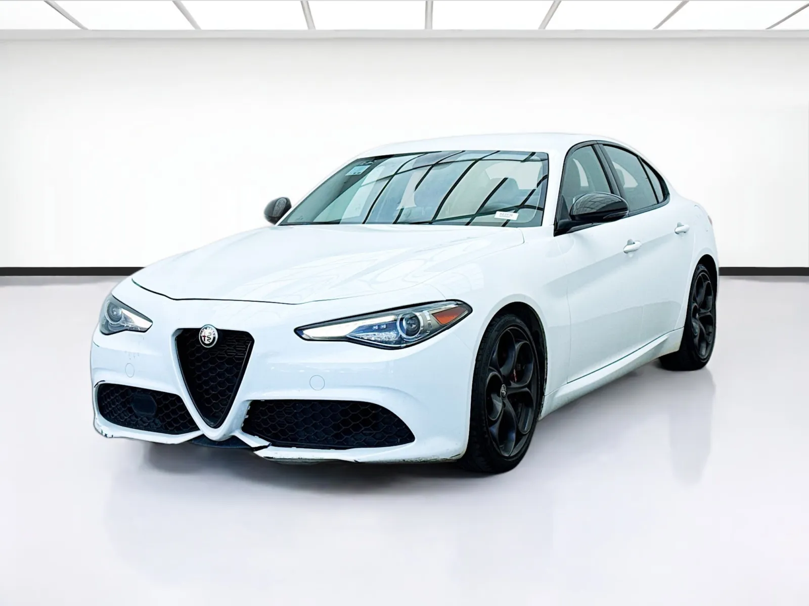 White 2019 Alfa Romeo Giulia for sale in Bellflower, CA