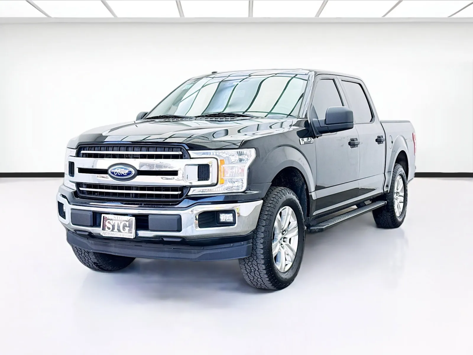 Black 2018 Ford F-150 XLT for sale in Bellflower, CA
