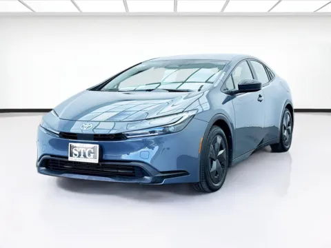 Gray 2024 Toyota Prius XLE for sale in Bellflower, CA