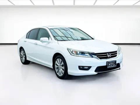 Another view of 2015 Honda Accord Sedan EX-L for sale in Bellflower, CA at STG Bellflower