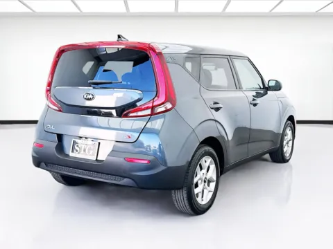 More photos of 2021 Kia Soul S at STG Bellflower, CA
