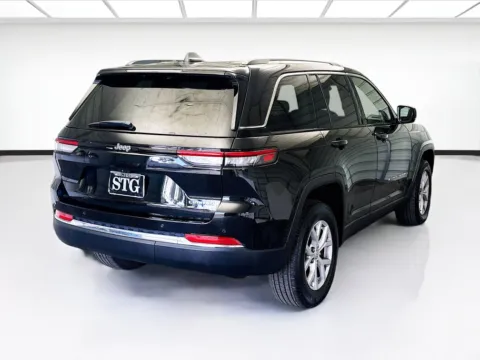 More photos of 2022 Jeep Grand Cherokee Limited at STG Bellflower, CA