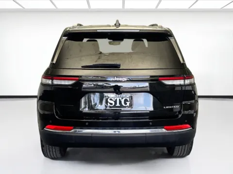 More photos of 2022 Jeep Grand Cherokee Limited at STG Bellflower, CA