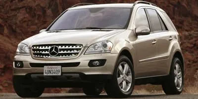White 2006 Mercedes-Benz M-Class ML 350 4MATIC for sale in Bellflower, CA
