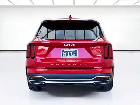 More photos of 2022 Kia Sorento Hybrid EX at STG Bellflower, CA