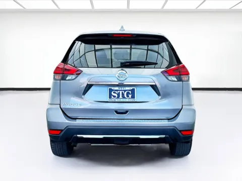 More photos of 2018 Nissan Rogue S at STG Bellflower, CA