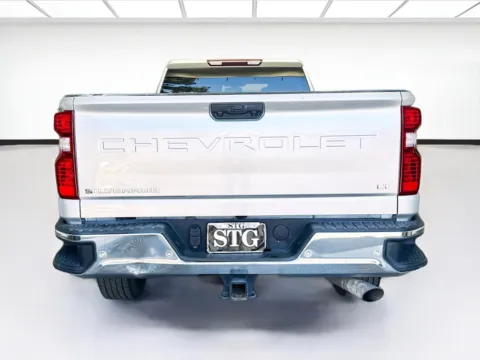 More photos of 2020 Chevrolet Silverado 2500HD LT at STG Bellflower, CA