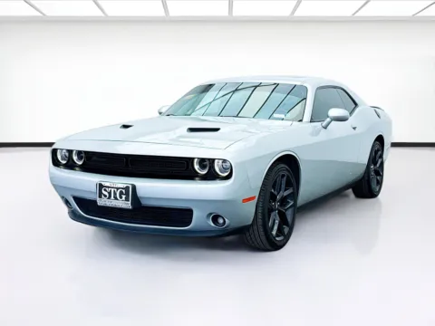 Gray 2019 Dodge Challenger SXT for sale in Bellflower, CA