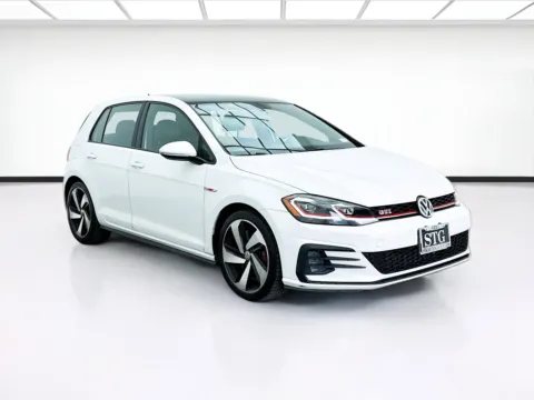 Another view of 2019 Volkswagen Golf GTI 2.0T SE for sale in Bellflower, CA at STG Bellflower