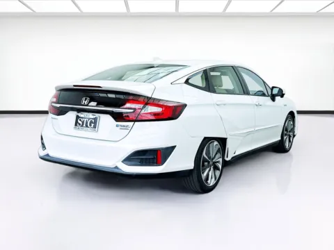 More photos of 2019 Honda Clarity Plug-In Hybrid Touring at STG Bellflower, CA