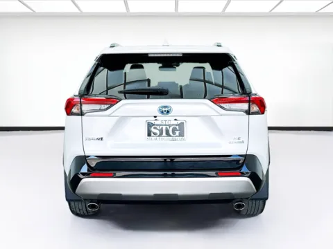 More photos of 2023 Toyota RAV4 SE at STG Bellflower, CA