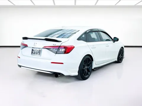 More photos of 2022 Honda Civic Si at STG Bellflower, CA