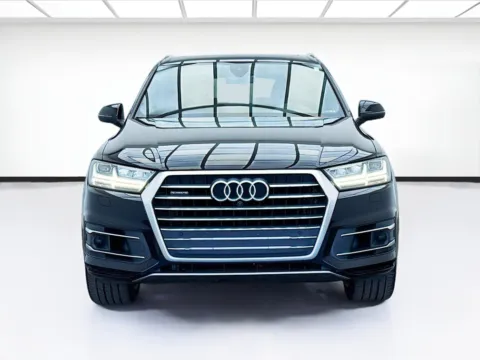 Photos of 2018 Audi Q7 3.0T Prestige quattro for sale in Bellflower, CA at STG Bellflower