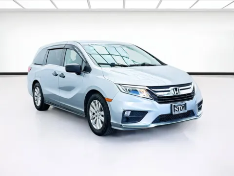 Another view of 2018 Honda Odyssey LX for sale in Bellflower, CA at STG Bellflower