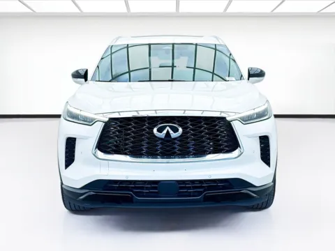 Photos of 2023 INFINITI QX60 LUXE for sale in Bellflower, CA at STG Bellflower