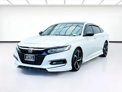 White 2018 Honda Accord Sedan Sport 2.0T for sale in Bellflower, CA
