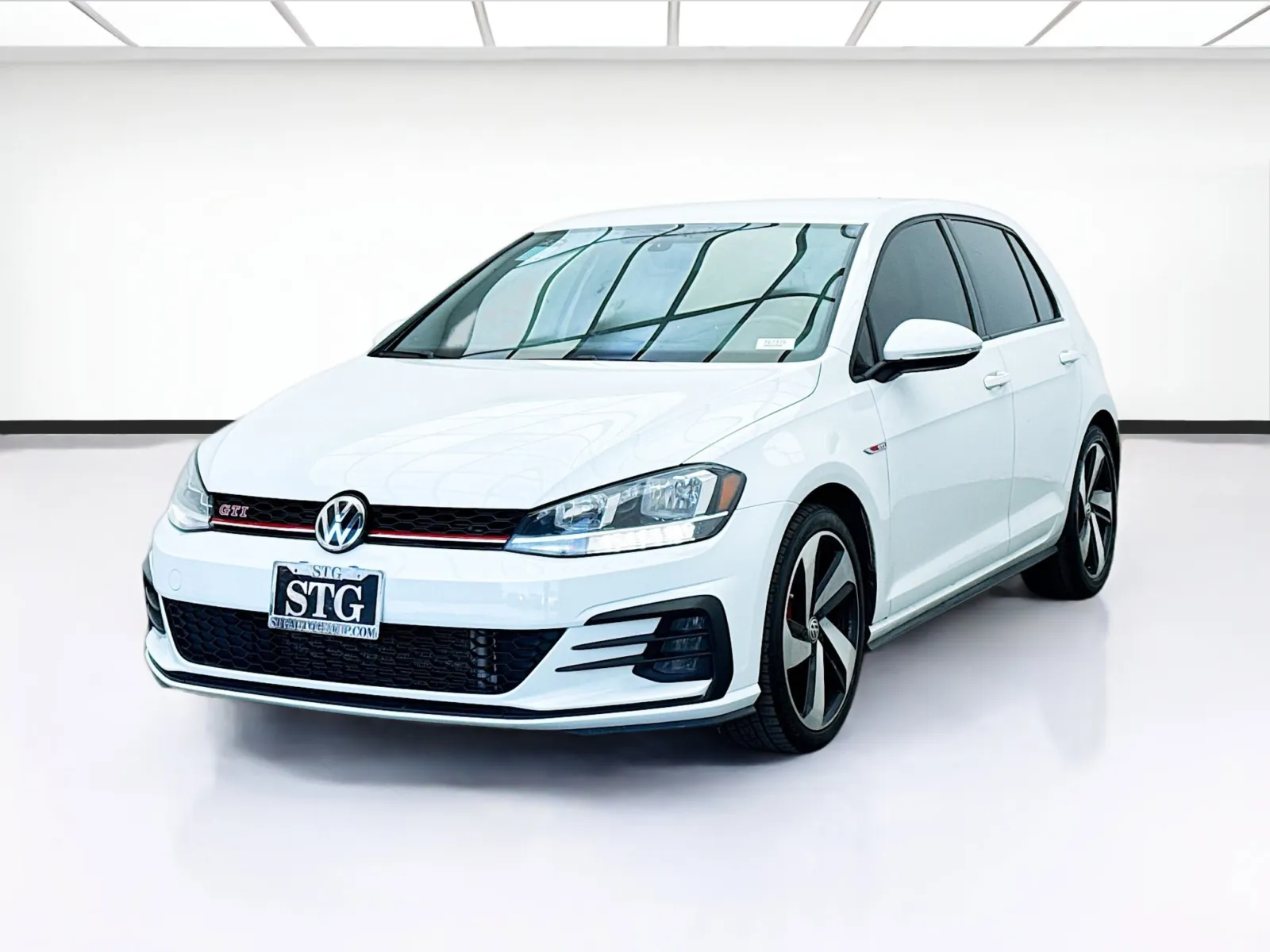 White 2020 Volkswagen Golf GTI 2.0T S for sale in Bellflower, CA