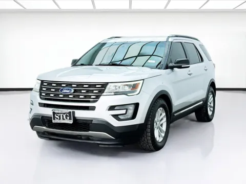 Silver 2017 Ford Explorer XLT for sale in Bellflower, CA