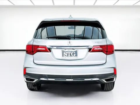 More photos of 2017 Acura MDX 3.5L w/Technology Package at STG Bellflower, CA